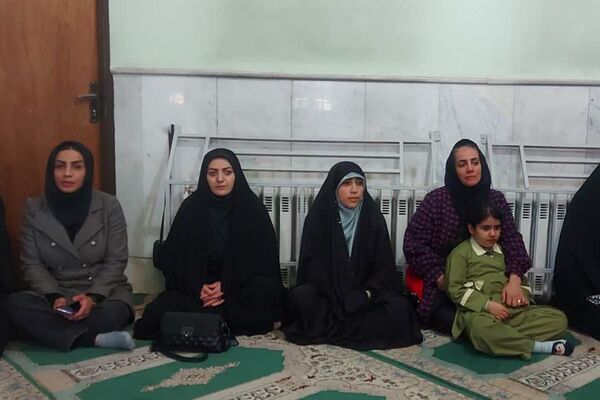 مدرسه سما  فیروزکوه میزبان افتتاحیه هفته قرآن، عترت و نماز