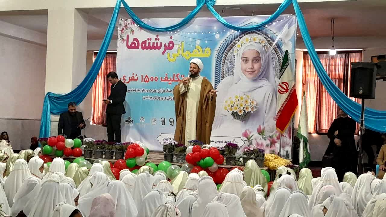 جشن تکلیف گامی مهم در مسیر تربیت دینی است