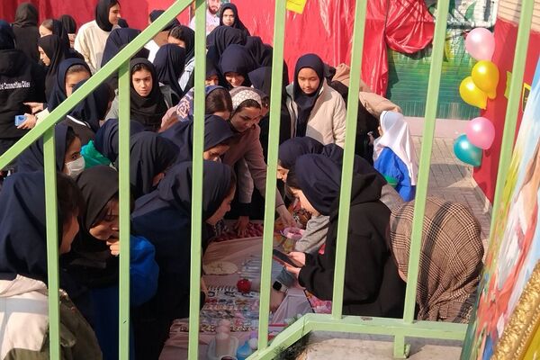 برگزاری طرح ماها در مدرسه مهدیه ناحیه یک شهرری 