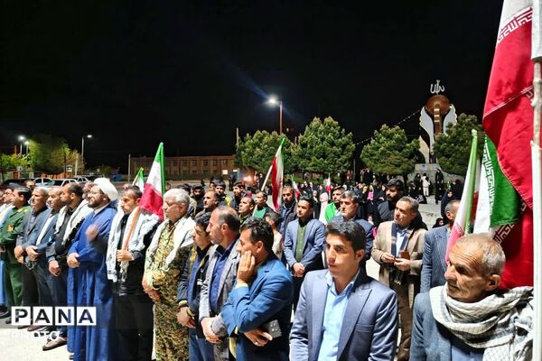 دیشموکی‌ها همچنان پای کار انقلاب