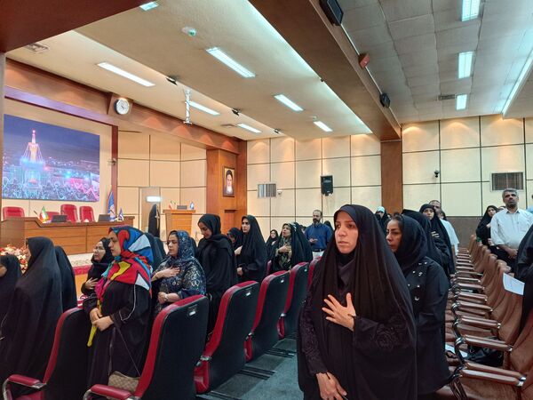 برگزاری اولین مجمع تخصصی اولیا دانش‌آموزان دبیرستان دخترانه امام حسین(ع) واحد۳