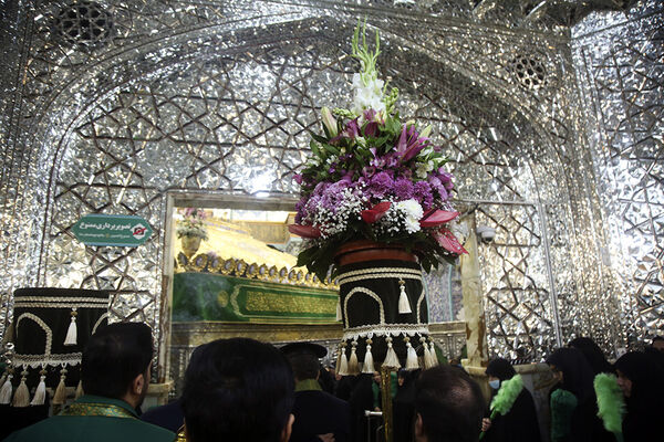 جشن عید مبعث در شب و روز بارانی حرم حضرت معصومه(س)
