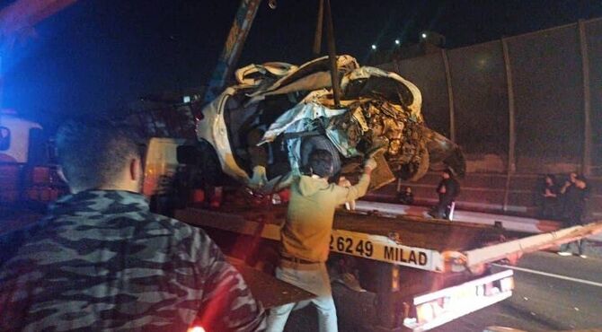 مرگ 2 جوان در حادثه واژگونی پژو ۲۰۶ در بزرگراه حکیم