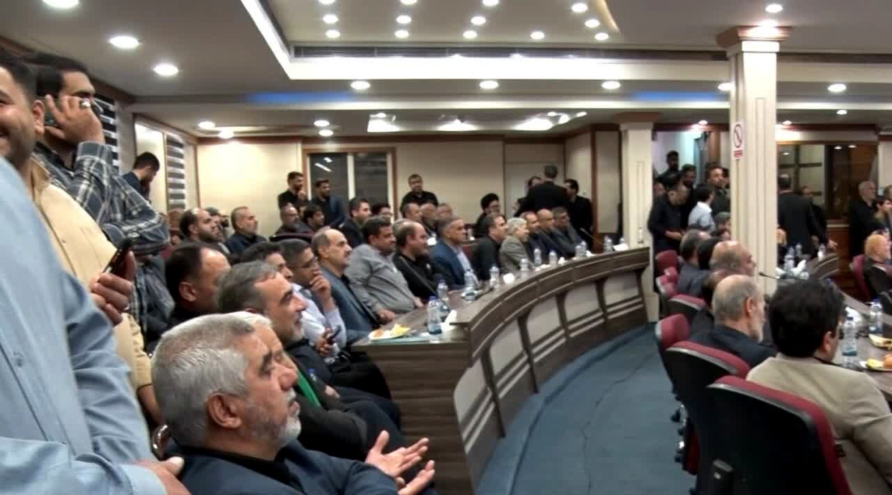  تقدیر مدیرکل جدید آموزش و پرورش استان قم از حضور پرشور فرهنگیان در مراسم تودیع و معارفه