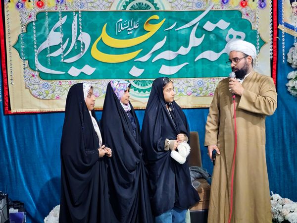 جشنی ماندگار در مهدیه عنبرآباد با طنین نام علی (ع)