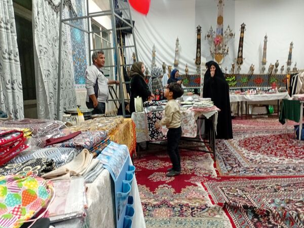 بازارچه محصولات خانگی در شهرستان خلیل آباد 