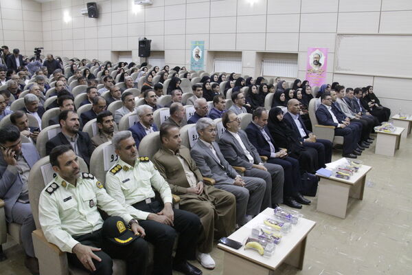  گرامیداشت مقام معلم و تجلیل از معلمان نمونه استان کردستان