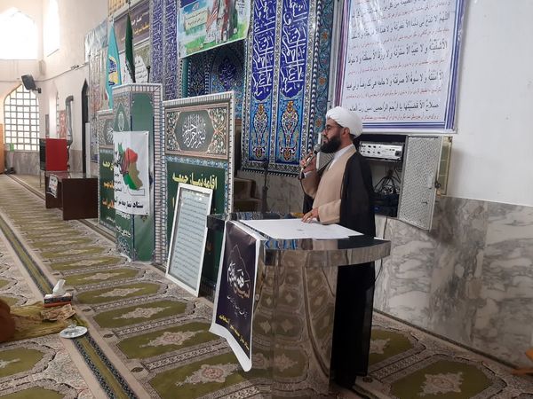 حضور دانش‌آموزان و برپایی میز خدمت در نماز جمعه این هفته آشخانه 