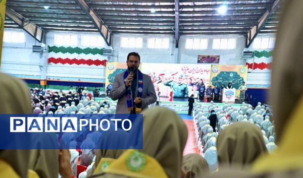 درخشش یاوران مقاومت، دختران انقلاب، در شهرستان شازند استان مرکزی