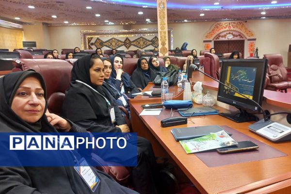 تربیت مدرسان سلامت روان کلید خورد