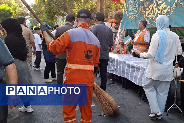 حضور پرشور مردم شهریار در راهپیمایی کیلومتری غدیر 