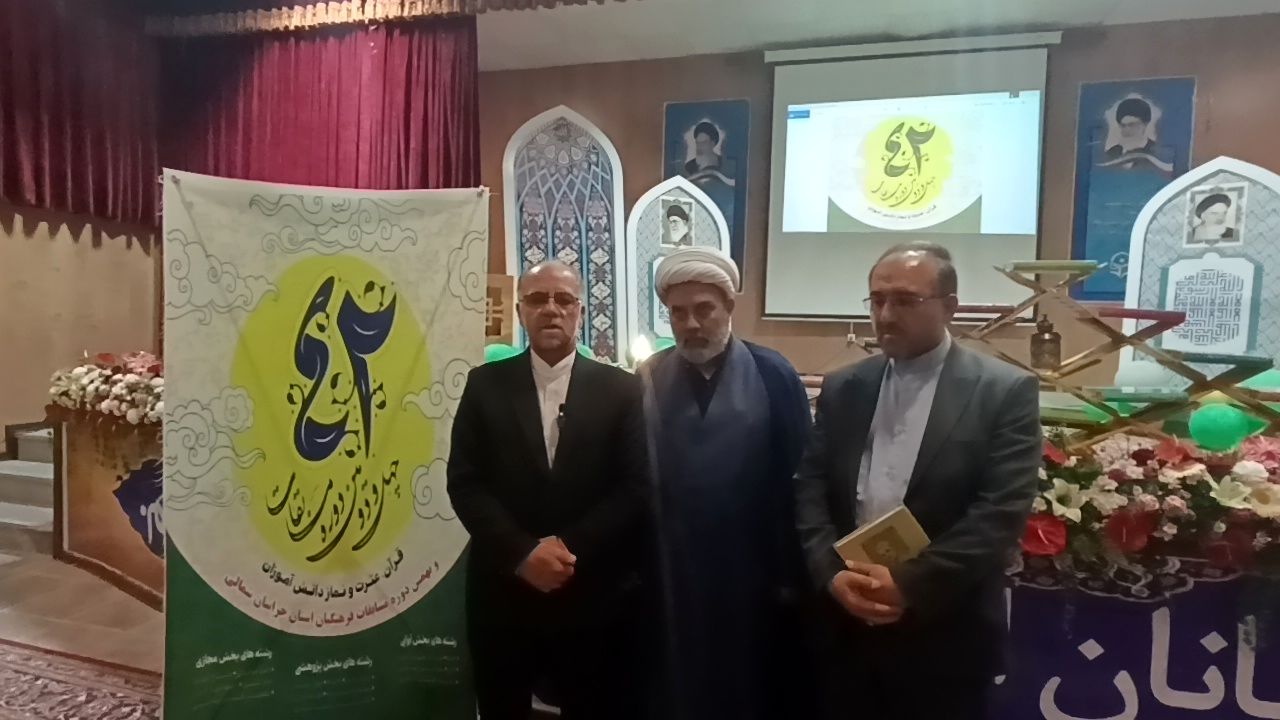 دختران قرآنی طلایه‌داران ترویج فرهنگ قرآنی هستند