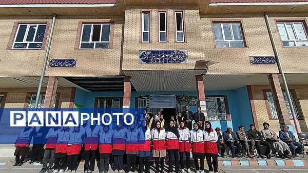 برگزاری مانور پدافند غیر عامل در دبیرستان الزهرا دیشموک 