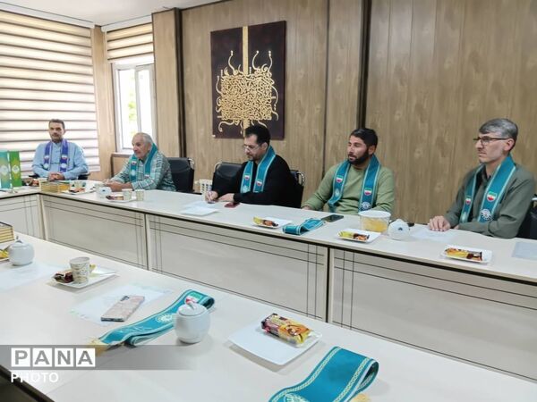 نشست هم‌اندیشی مربیان ارشد و پیشکسوتان سازمان دانش‌آموزی استان البرز
