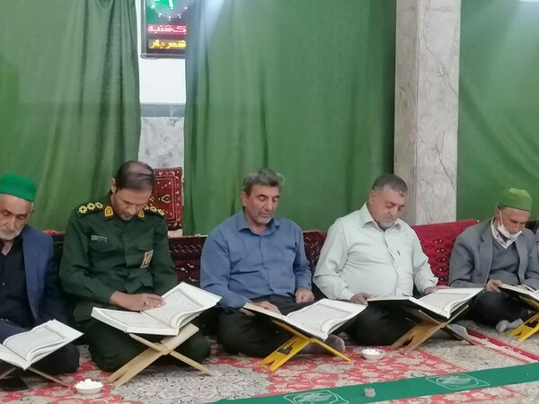 محفل انس با قرآن کریم در مسجد جامع شهر بار نیشابور 