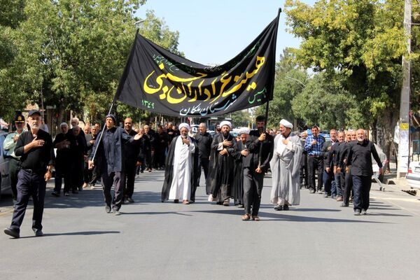 ملکان در سوگ خورشید خراسان
