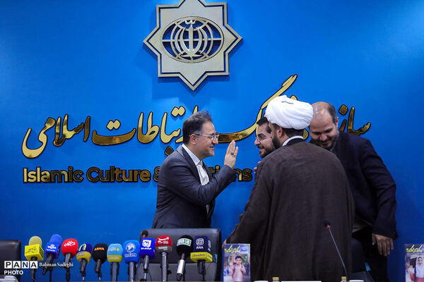 نشست خبری مسابقه بین المللی نقاشی «سورنا»
