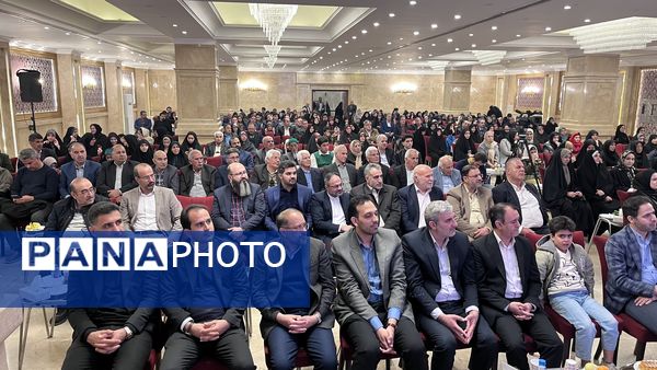 سومین همایش جایزه سال حمیدرضا کلانتریان