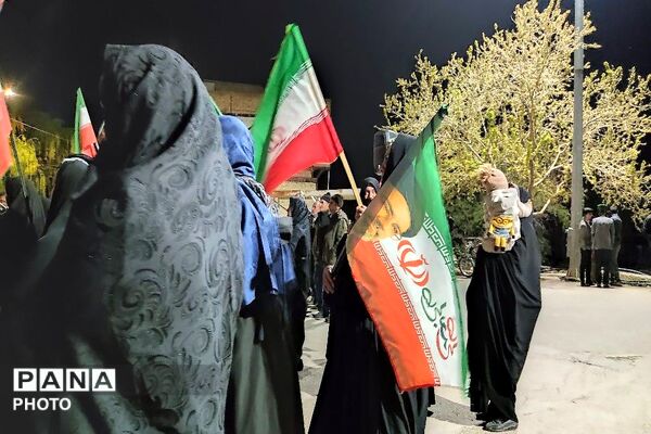هم صدایی مردم شهر بار در حمایت از آرمان ها 