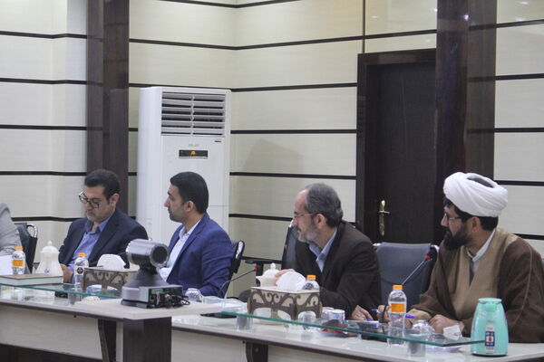 جلسه ستاد بزرگداشت مقام معلم استان بوشهر
