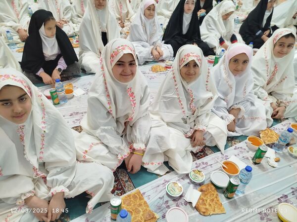 جشن بزرگ دختران روزه اولی‌ در ورزقان