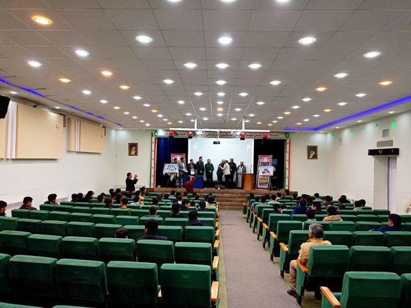 تودیع و معارفه فرماندهان واحد های مقاومت بسیج دانش آموزی شهرستان کاشمر