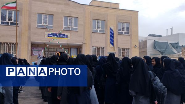 آغاز سال تحصیلی جدید و نواختن زنگ مهر در شهرستان خلیل‌آباد
