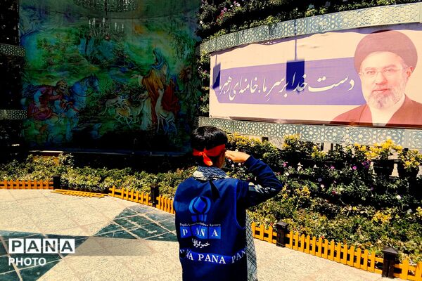 وداع تاریخی با رهبر شهید در مشهدالرضا