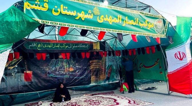 برپایی موکب‌های خدمت‌رسانی به یاد رهبر شهید و دانش‌آموزان مینابی