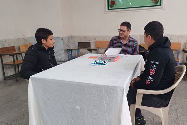 المپیاد رویش رقابتی مفرح و جذاب با حضور دانش‌آموزان  پسر مقطع متوسطه ناحیه ۳شیراز 