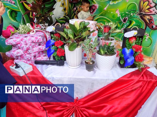 روز معلم در دبستان سروقد مشهد