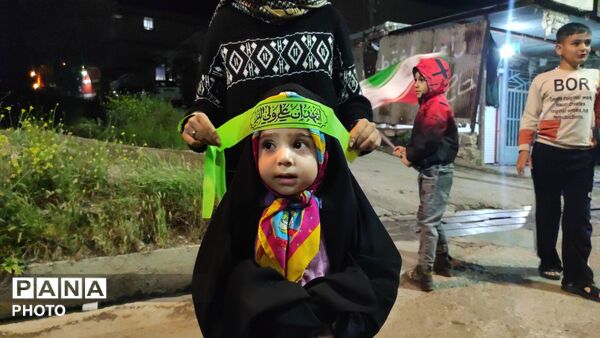 معمولان در شب چهل و چهارم، چراغ انقلاب را روشن کردند
