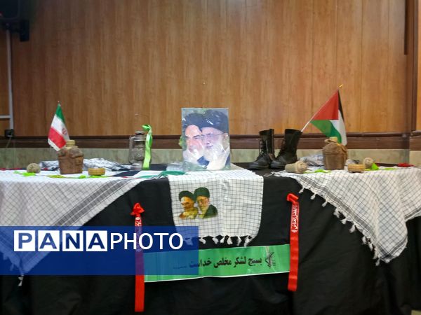 تقدیر از بسیجیان نمونه به‌مناسبت هفته بسیج 