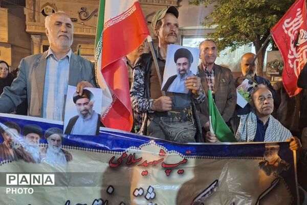 حضور باشکوه بانوان در رژه جانفدایان ایران