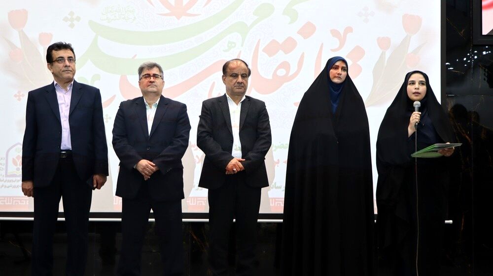 تجلیل از طلایه‌داران جوان جمعیت در آموزش‌وپرورش بوشهر
