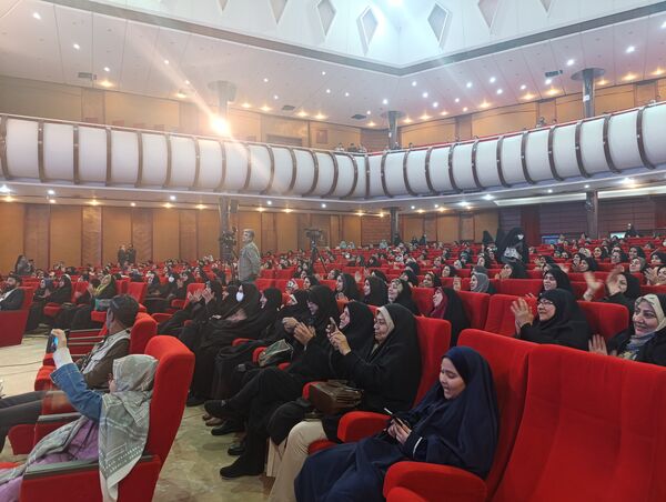 جشن بزرگ روز مادر در سالن همایش صداوسیمای خراسان رضوی 