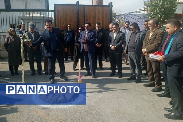 آیین کلنگ‌زنی پروژه‌های حوزه بهداشت و درمان شهرستان ری