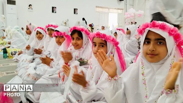 شکوه بندگی هزار روزه‌اولی در مصلی رودبار جنوب