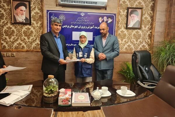 دیدار مسئولان اداره آموزش و پرورش پردیس با خبرنگاران پانا 