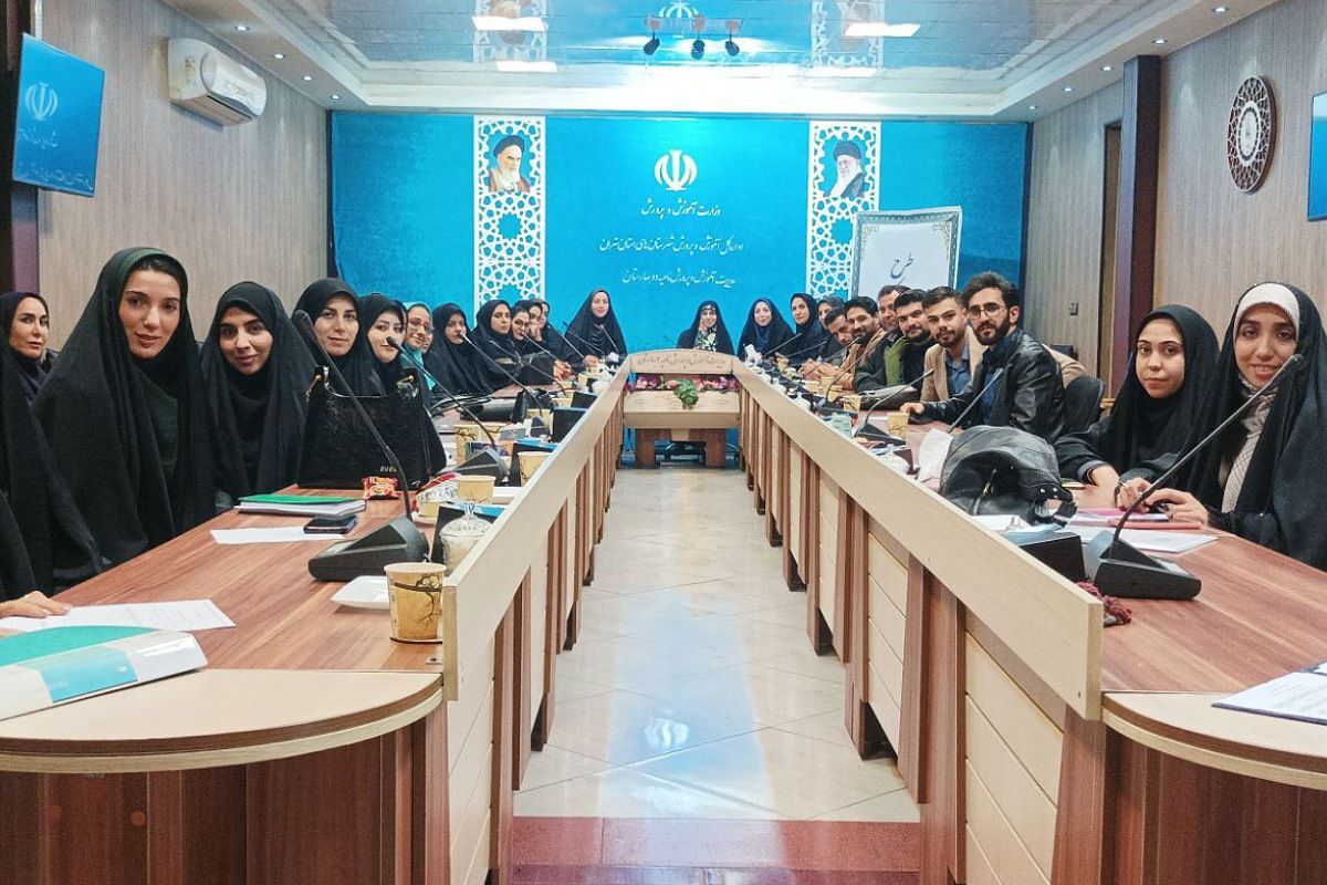 اجرای طرح کانون یاریگران زندگی در بهارستان دو