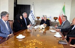سمینار هم‌اندیشی نقش نخبگان حقوقی در وحدت ملی برگزار شد
