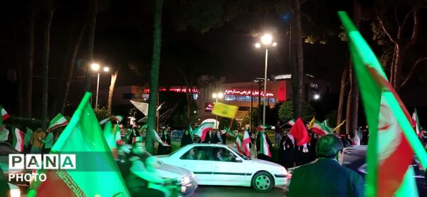 ۶۰ شب حضور مستمر؛ مردمی که قلبشان به عشق وطن می‌تپد