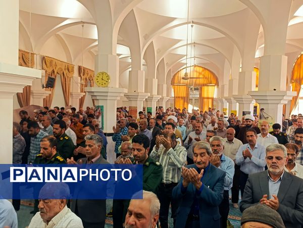 خلیل اباد همگام با ملت ایران فریاد خشم و نصر در نماز جمعه طنین انداز شد