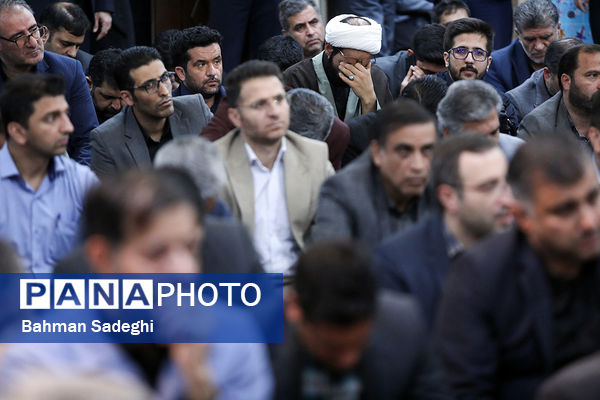 بزرگداشت شهدای خدمت با حضور وزیر آموزش و پرورش