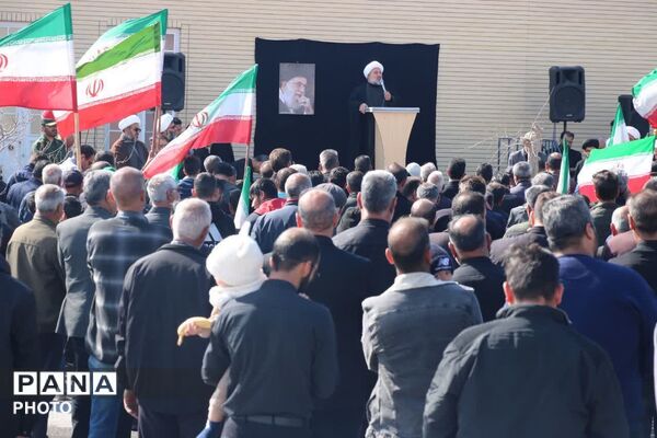 سوگواری مردم ولایتمدار بخش بهمن ابرکوه در پی شهادت رهبر معظم انقلاب