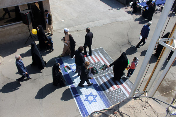 جلوه هایی شکوهمند از راهپیمایی روز جهانی قدس در قم