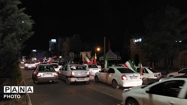 راهپیمایی ها در نیشابور همچنان ادامه دارد 