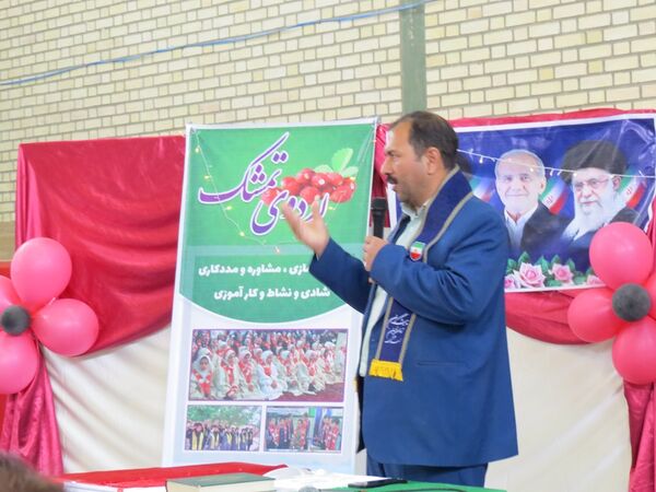 اردوی تمشک در بام و صفی آباد 