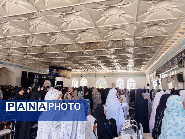 نماز جمعه ای متفاوت با بوی خون خبرنگاران شهید