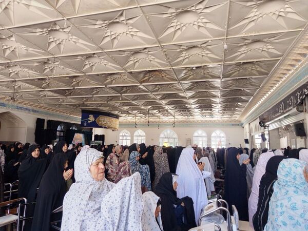نماز جمعه ای متفاوت با بوی خون خبرنگاران شهید